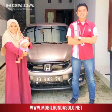 Konsumen New Honda Brio E CVT Modern Surakarta