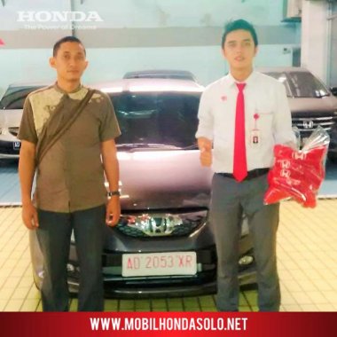 Konsumen New Honda Brio Surakarta