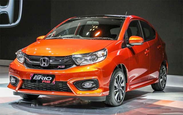 Eksterior Samping Depan New Honda Brio RS Baru Solo