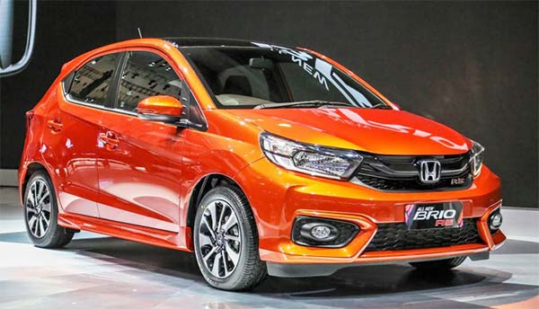 Eksterior Samping Depan New Honda Brio RS Baru Solo