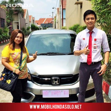 Konsumen New Honda Brio S Solo